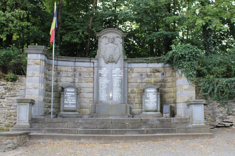 Oorlogsmonument Strée-lez-Huy #1
