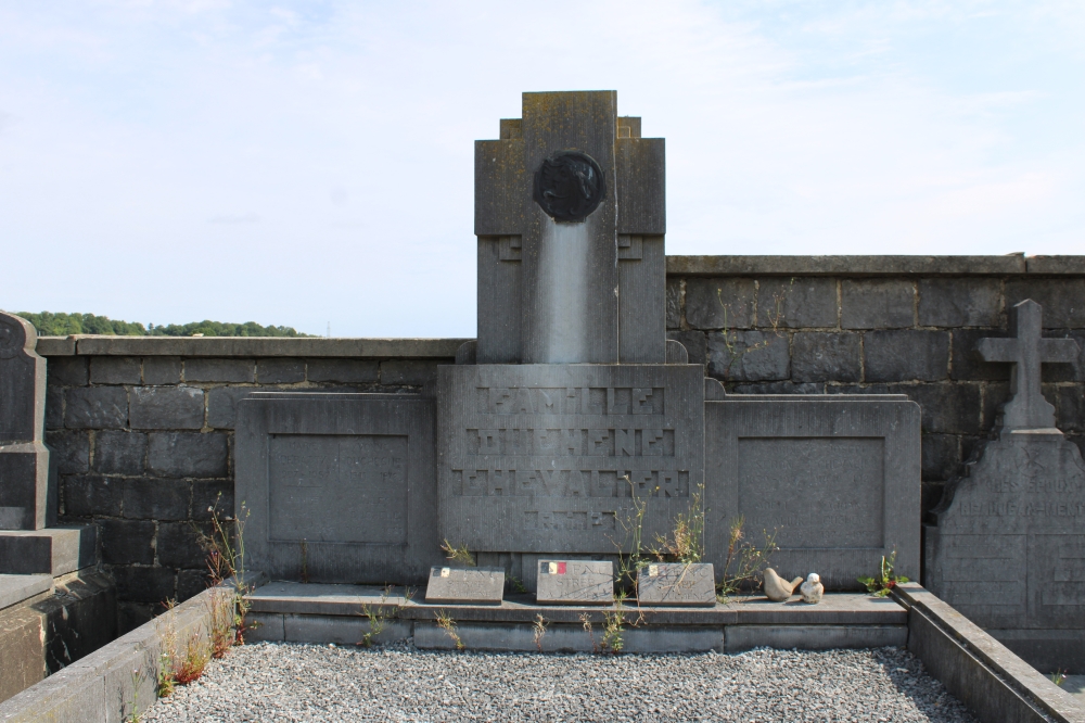 Belgian Graves Veterans Strée-lez-Huy 