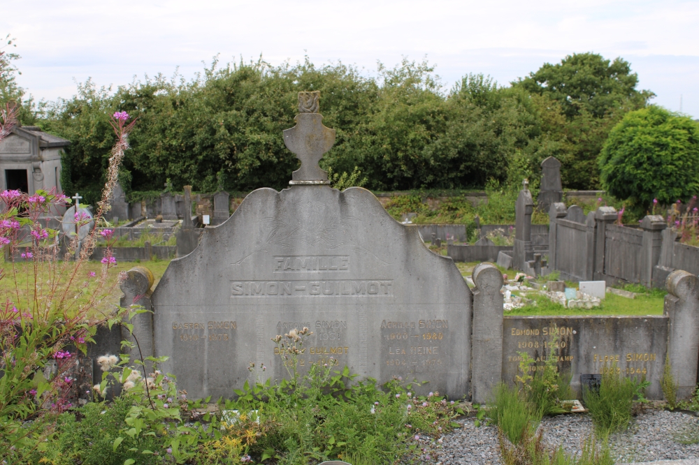 Belgian War Graves Vierset-Barse