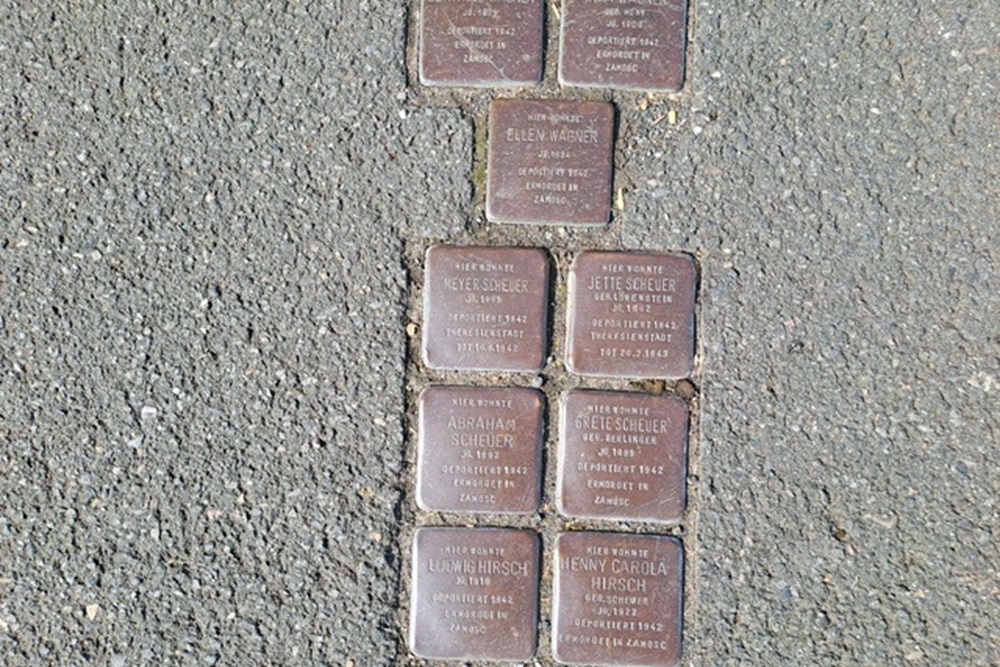 Stumbling Stones Bahnhofstraße 67
