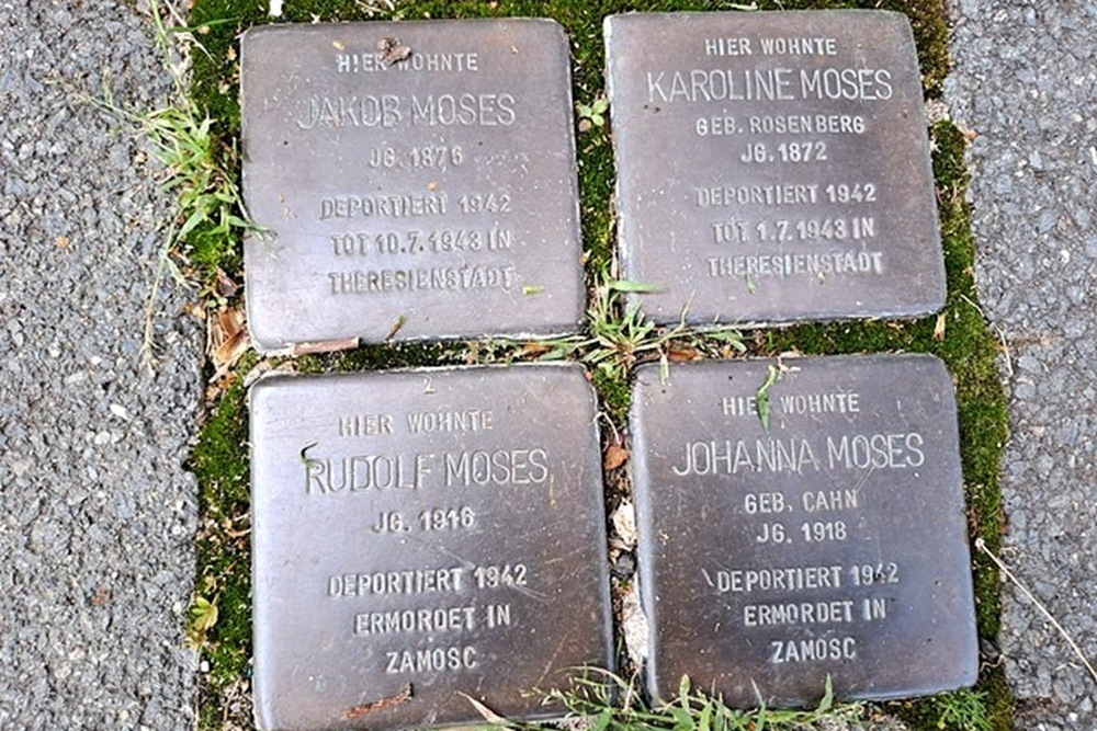 Stumbling Stones Bergstraße 1