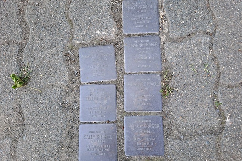 Stumbling Stones Schloßstraße 14