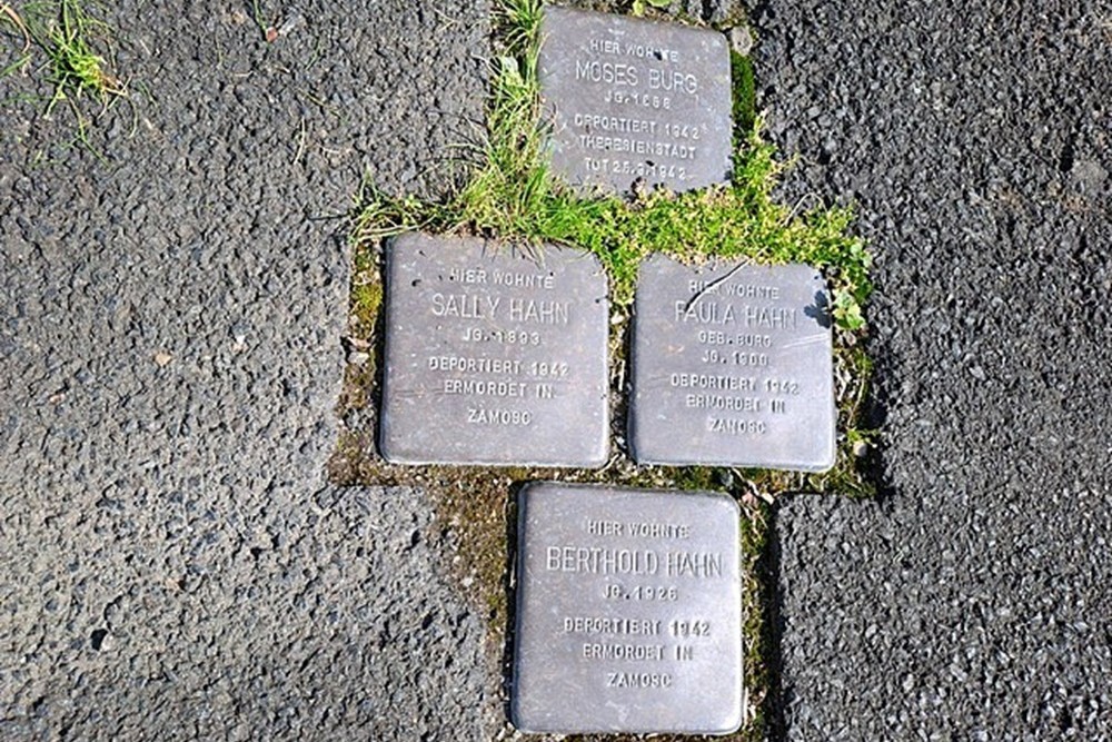 Stumbling Stones Schloßstraße 19