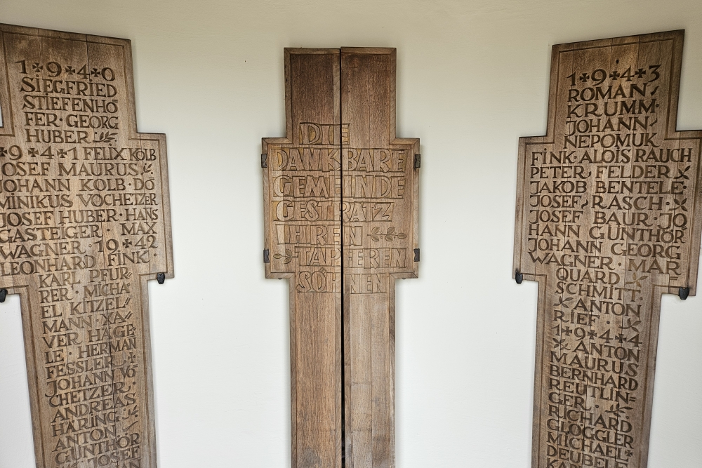 War Memorial Gestratz #2