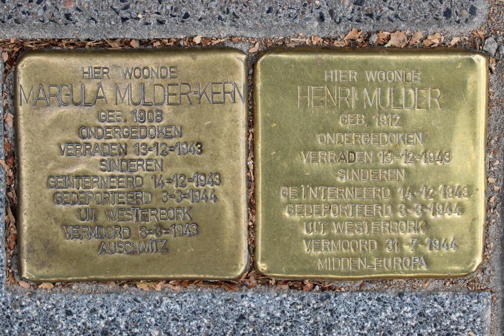 Stolpersteine Roetersstraat 19 #1