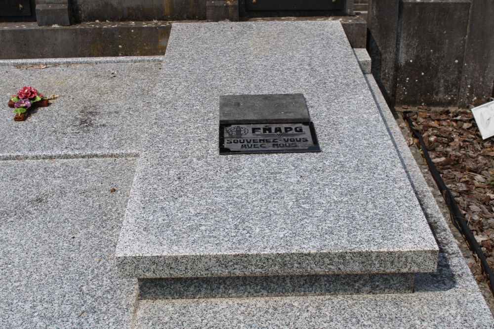 Belgian Graves Veterans Porcheresse #2