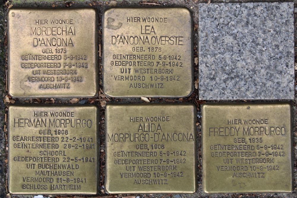 Stolpersteine Jonas Daniël Meijerplein voormalig 18-IIb