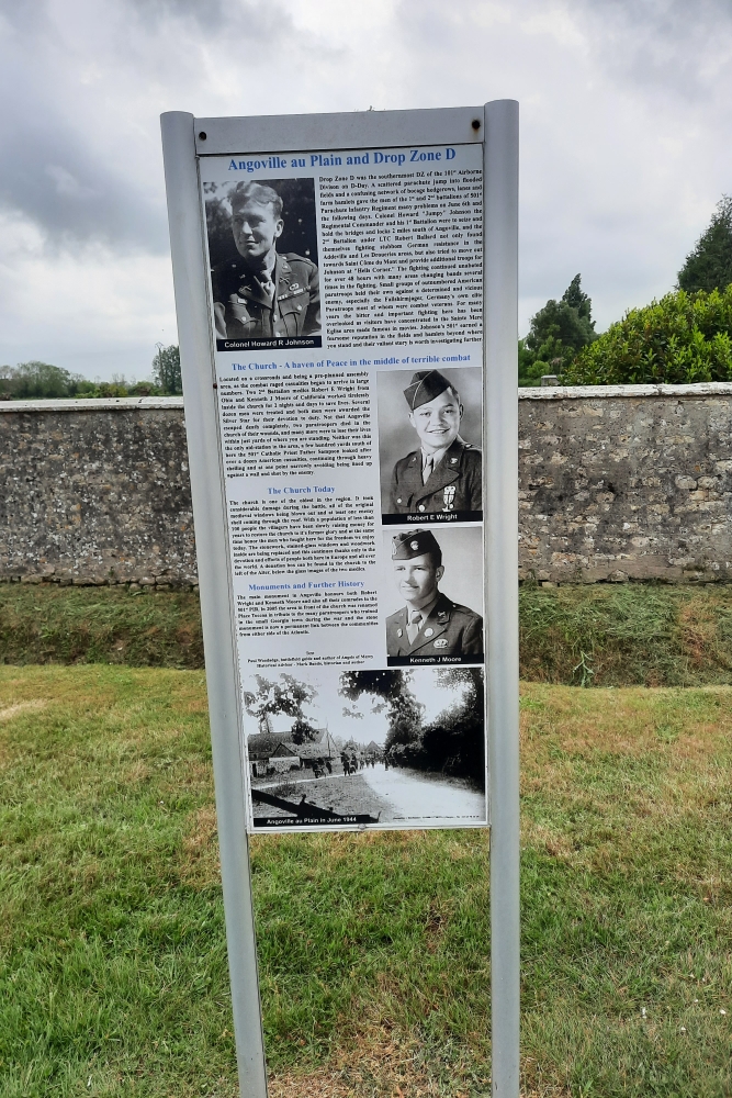 War Memorial Robert E. Wright And Kenneth J. Moore #3
