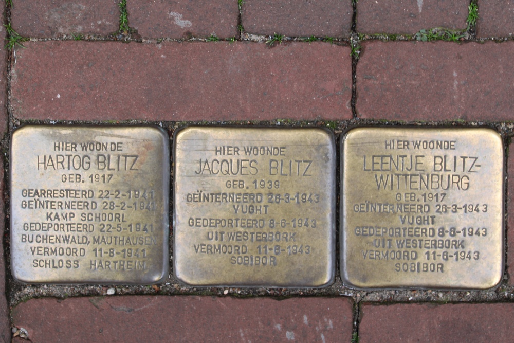 Stolpersteine Waterlooplein voormalig 93-III