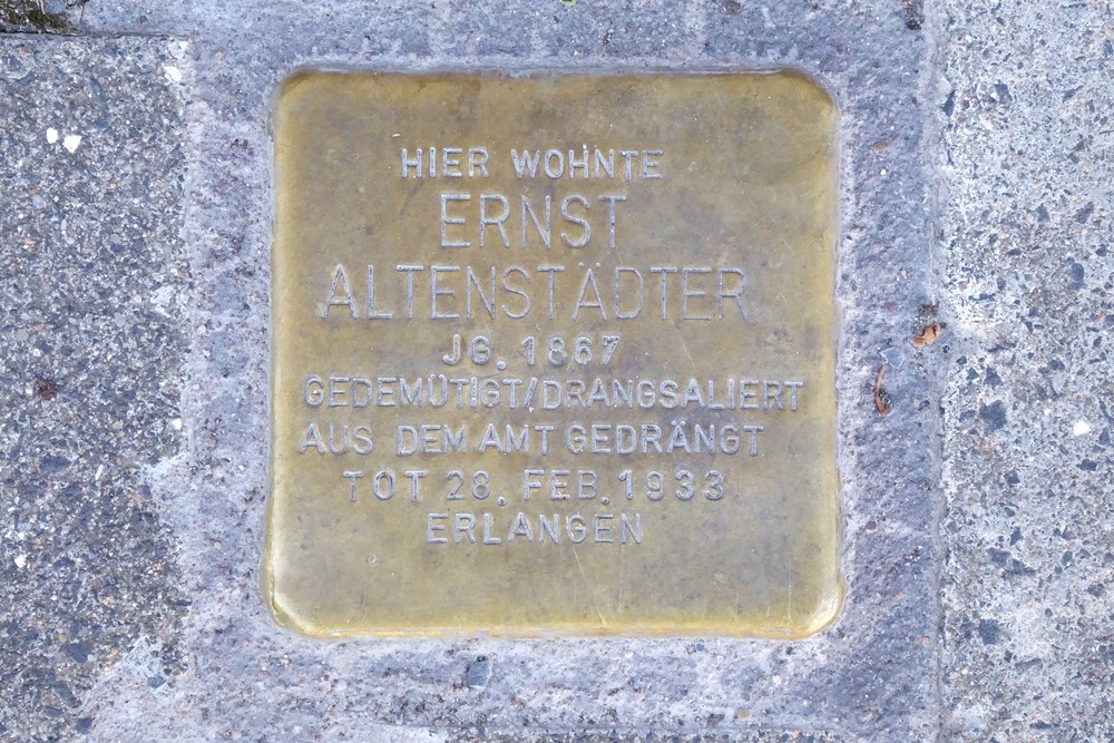 Stumbling Stone Kanalstrasse 3 #1