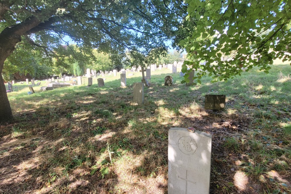 Commonwealth War Graves Fordington Cemetery #2