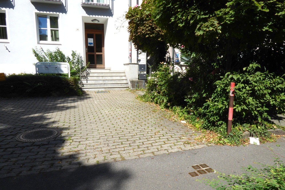 Stolperstein Bahnhofstraße 30 #2
