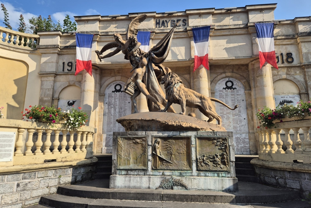 War Memorial Haybes #6