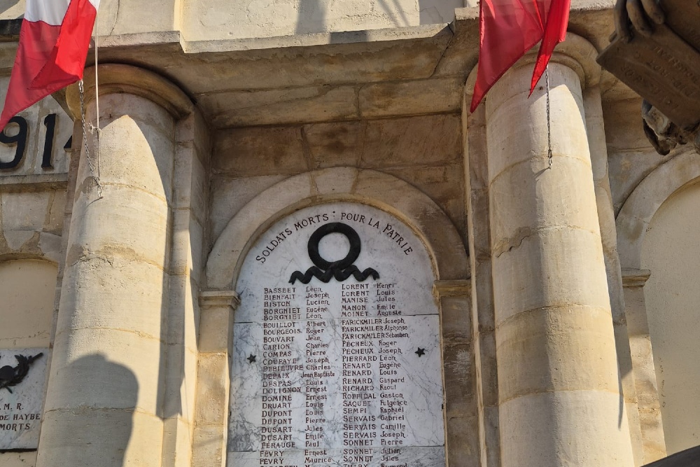 War Memorial Haybes #8