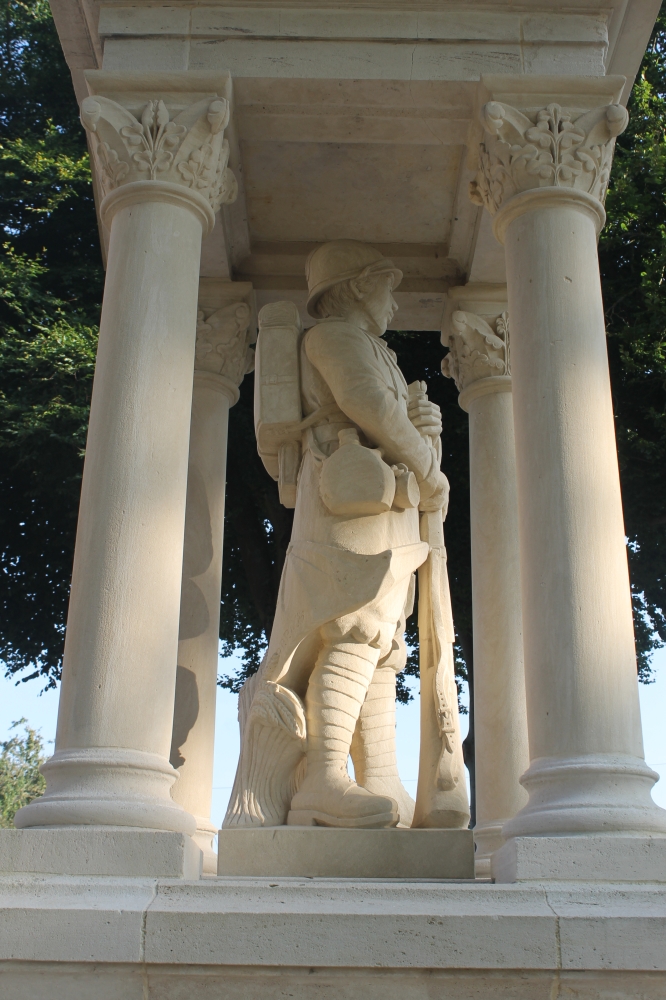 Oorlogsmonument Saint-Pierre-en-Port #3