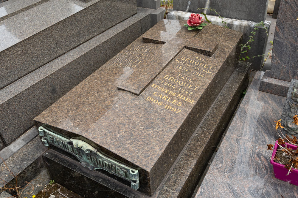 Graves Civilian Victims Communal Cemetery Malo-les-Bains #2