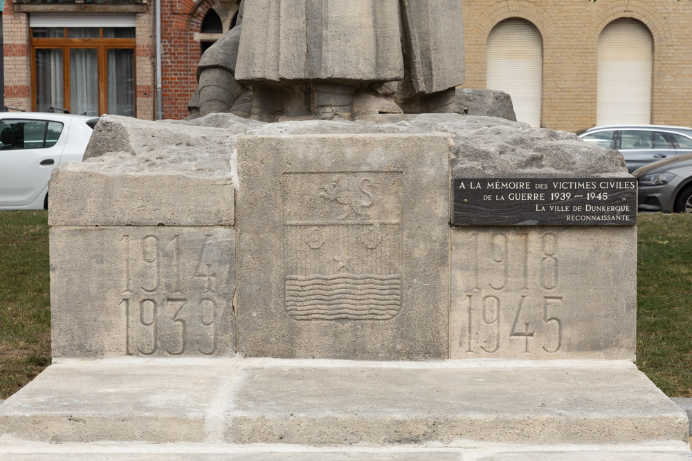 War Memorial Malo-les-Bains #2