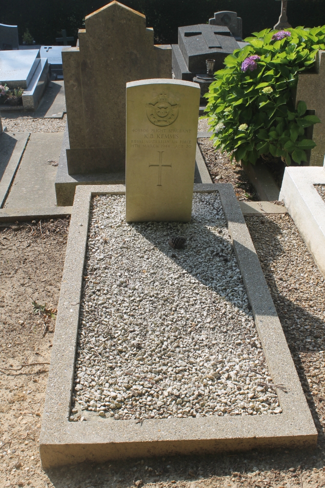 Commonwealth War Graves Saint-Pierre-en-Port #4