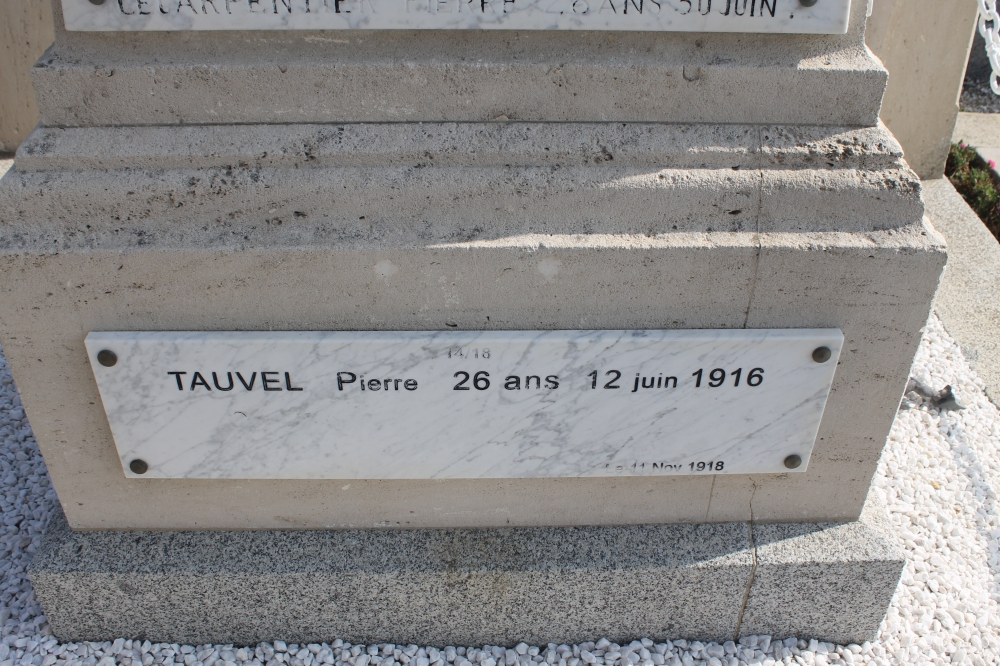 War Memorial Életot #8