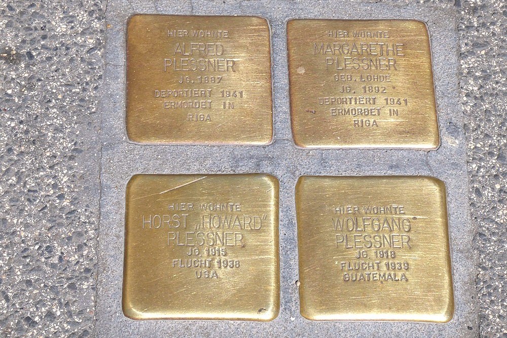 Stumbling Stones Mohrenstraße 9b