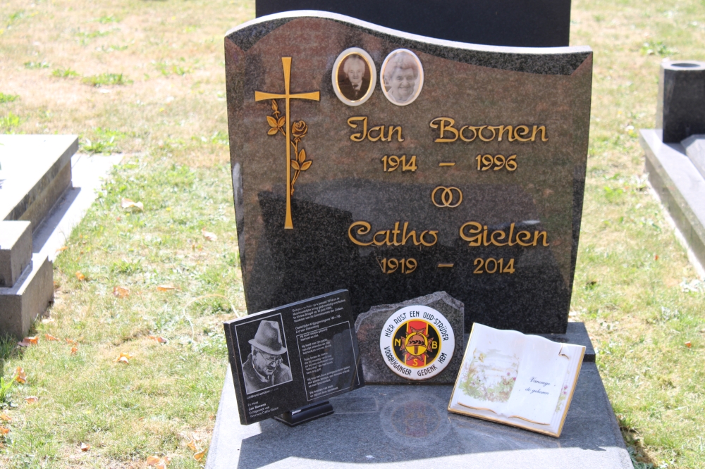 Belgian Graves Veterans Kleine-Brogel  #3
