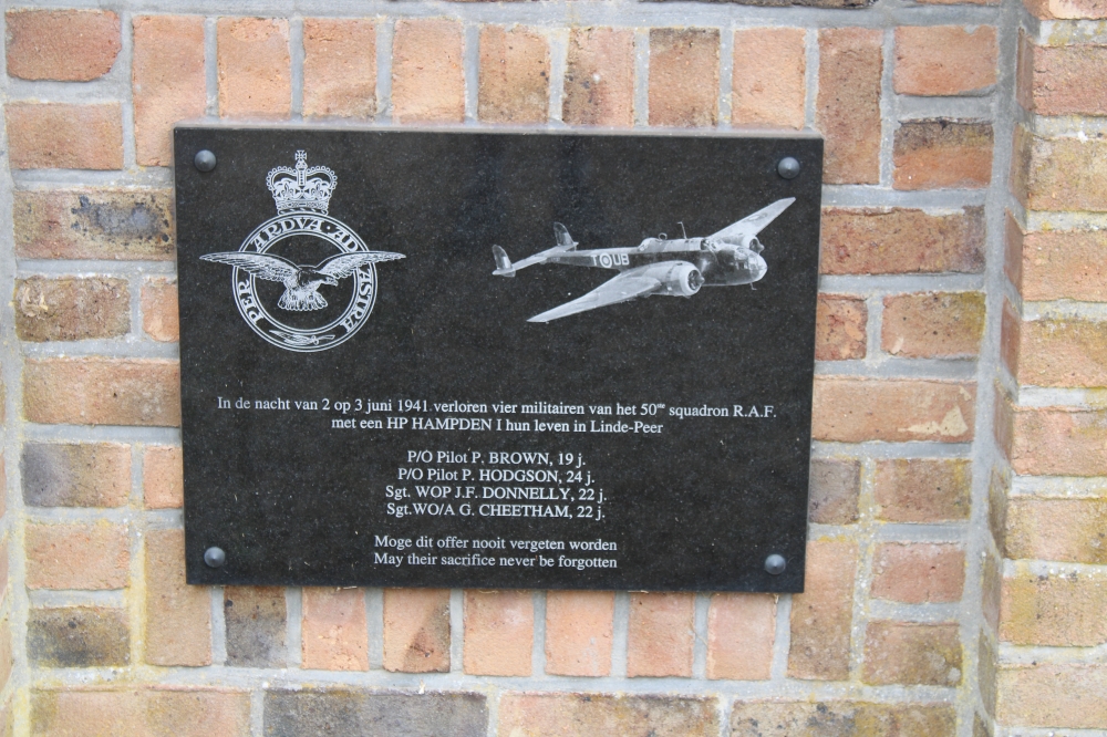 Monument Hampden I AD797 50 Sqn. RAF #2