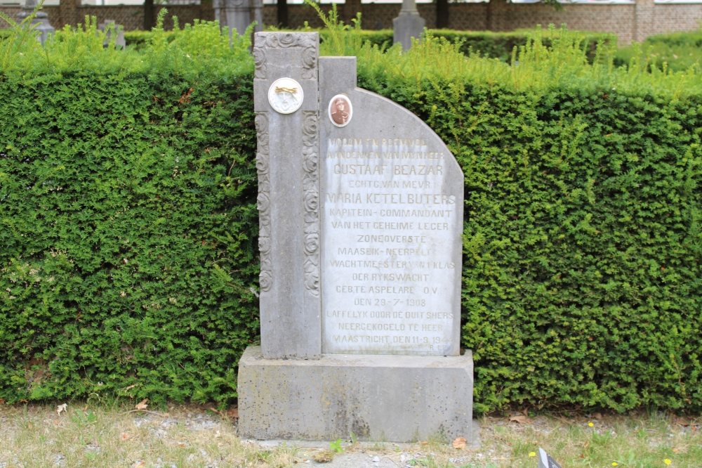 Belgian War Graves Peer #2