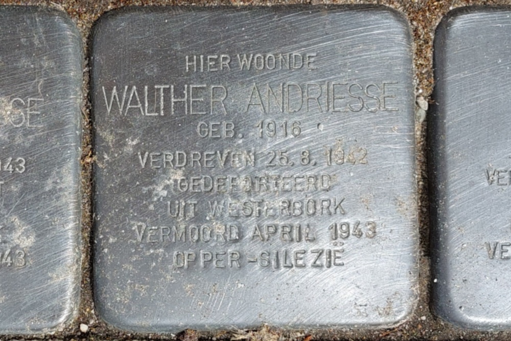 Stumbling Stones Middelweg 32 #5