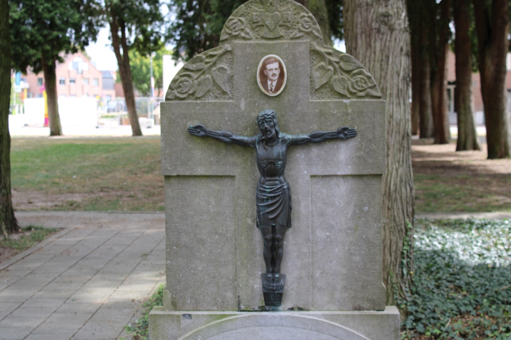 Memorial Political Prisoner Meeuwen. #2