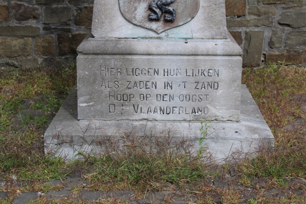 War Memorial Opglabbeek #5