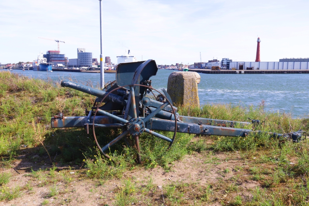 Fort Island IJmuiden - Italian 75 mm 