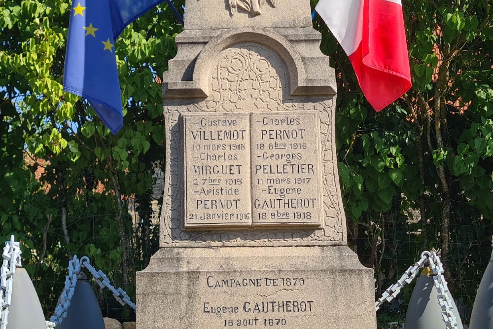 War Memorial  Leuchey #8