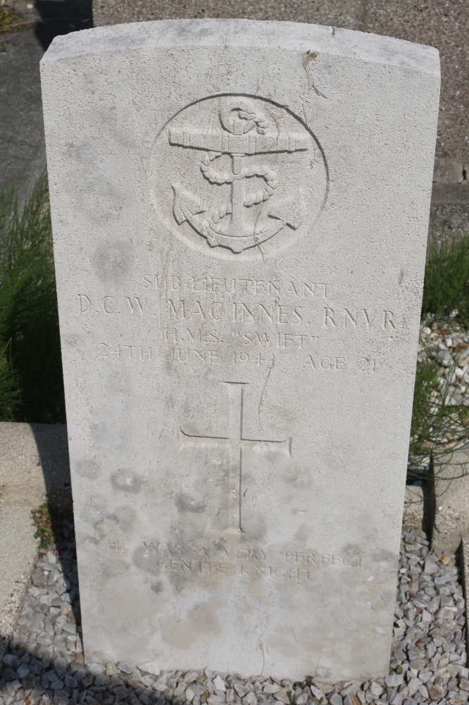 Commonwealth War Grave Sassetot-le-Mauconduit #2