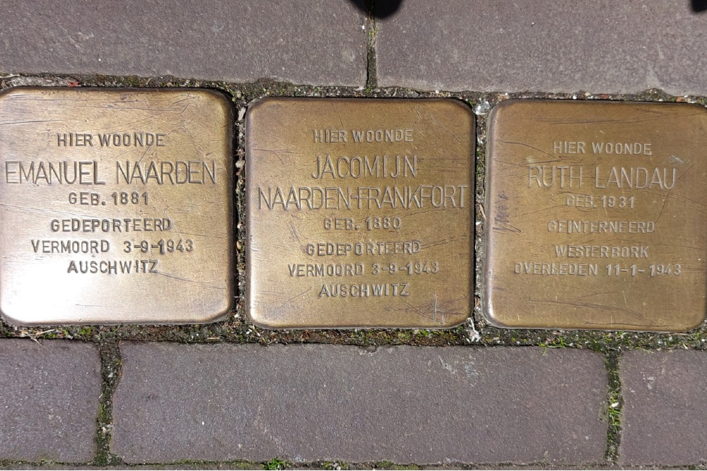 Stolpersteine Hoogstraat 151c #1