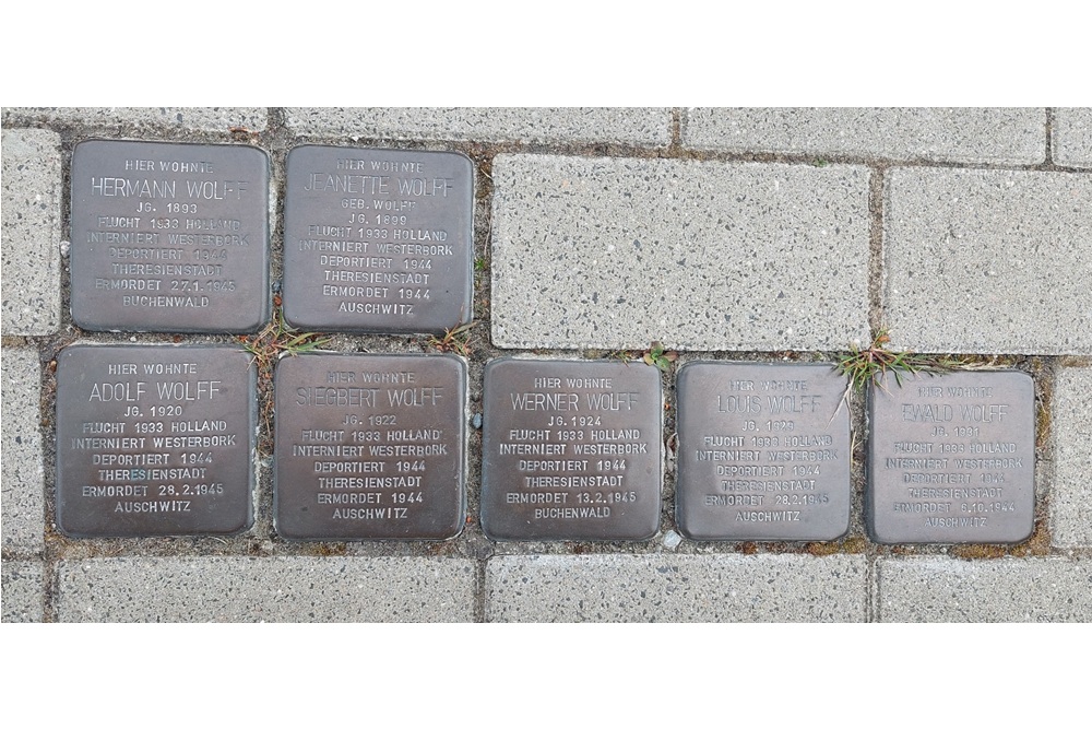 Stumbling Stones Langer Kamp 15