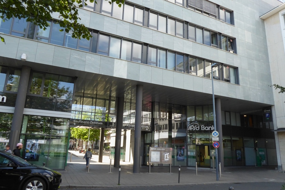 Stumbling Stone Willy-Brandt-Platz 8   #3