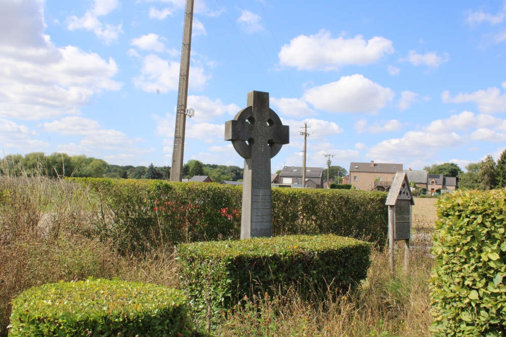 Belgische Graven Oudstrijders Corroy-le-Château #1