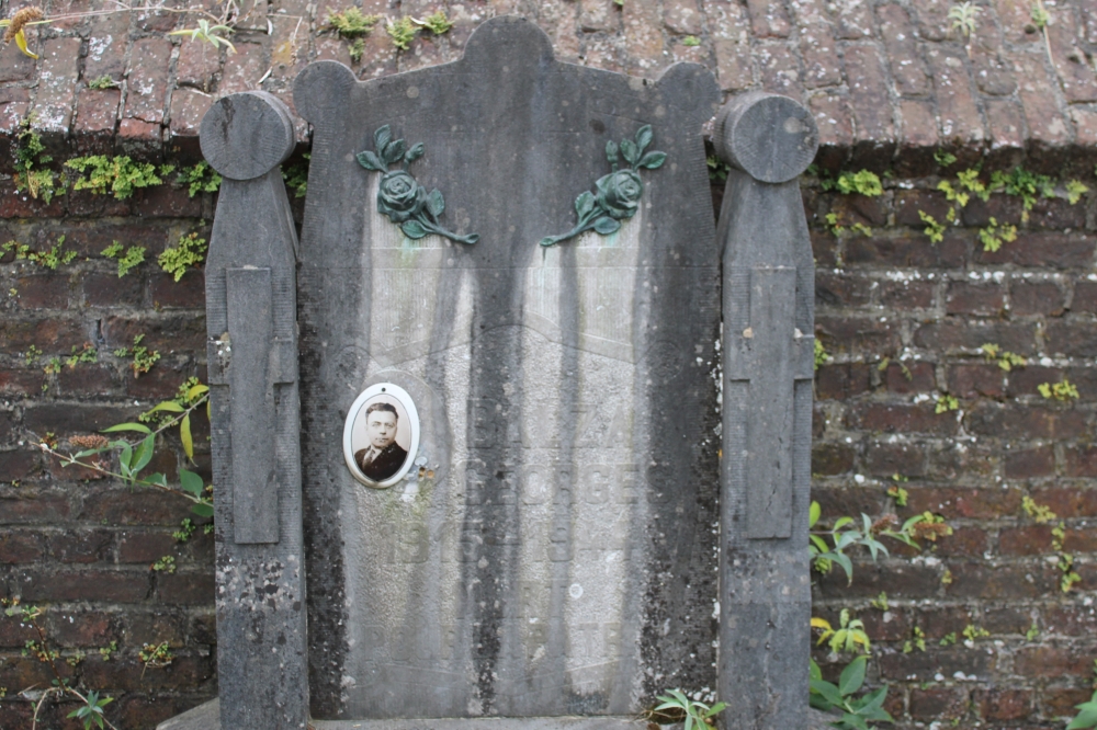 Belgian War Grave Ernage #2