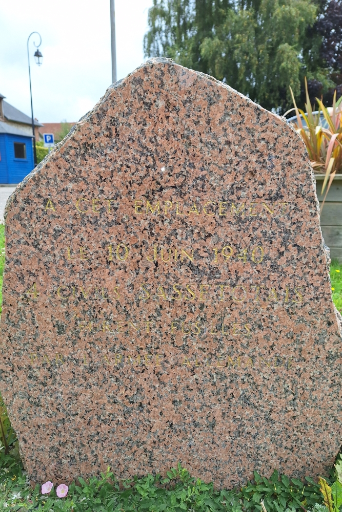 Memorial Executed Civilians Sassetot le Mauconduit #2