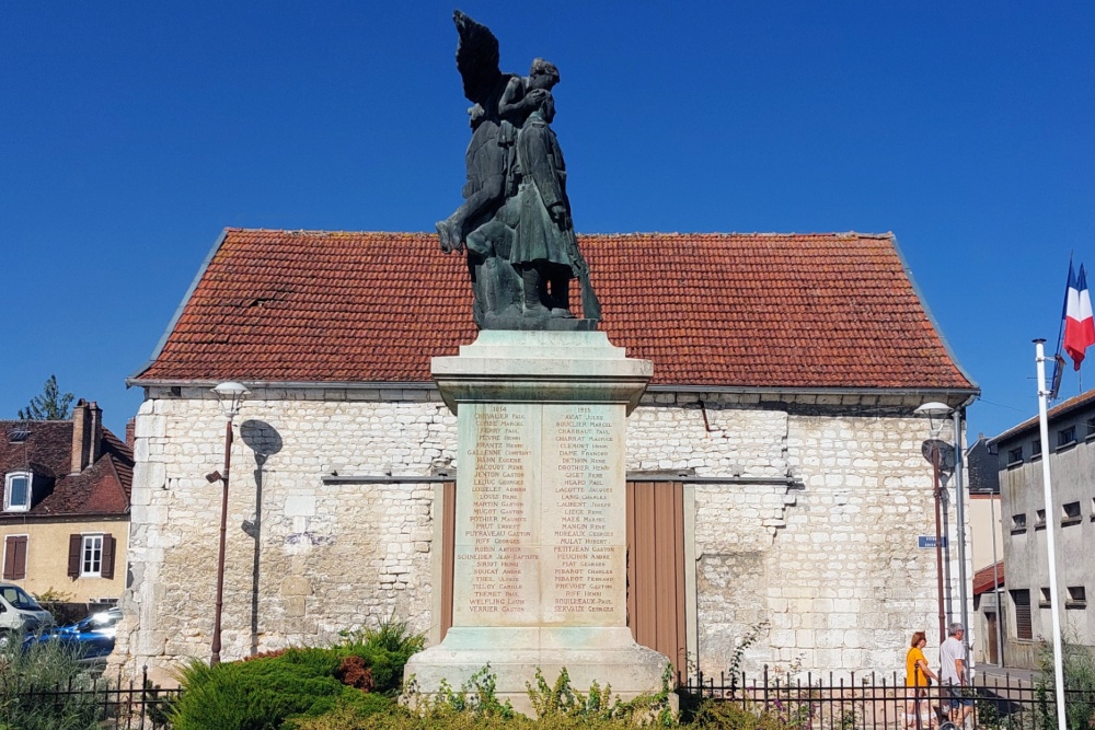 War Memorial  Arcis-sur-Aube #6