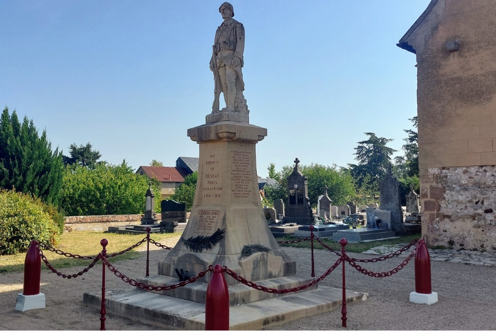 War Memorial  Bessay-sur-Allier