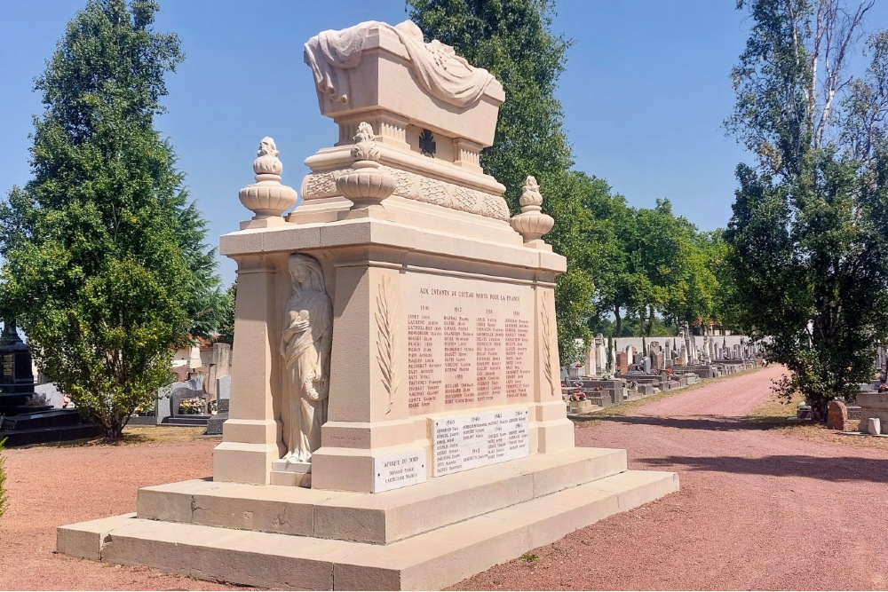 Oorlogsmonument Begraafplaats Le Coteau #5