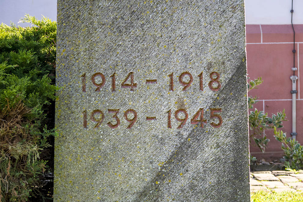 Monument Kerk Elsdorf #2