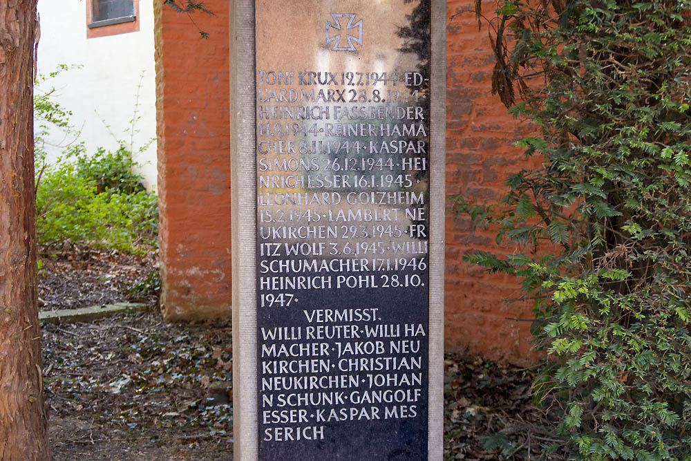 Oorlogsmonument Grouven #4