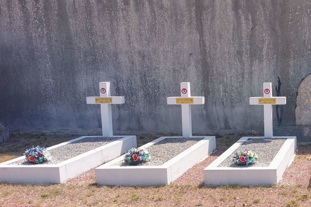 Oorlogsgraven Le Coteau #3