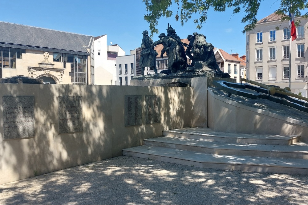 War Memorial Châlons-en-Champagne #7