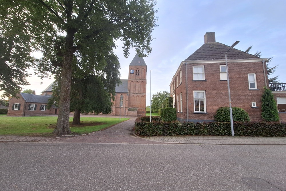 Command Post 2-22 R.A. Rectory IJzendoorn #2