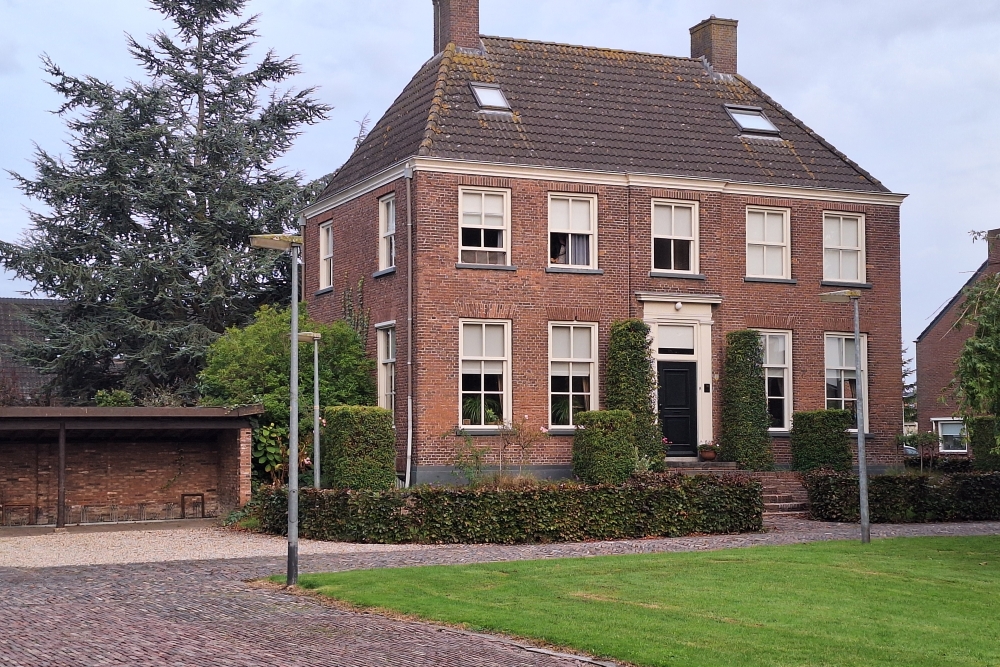 Command Post 2-22 R.A. Rectory IJzendoorn #3