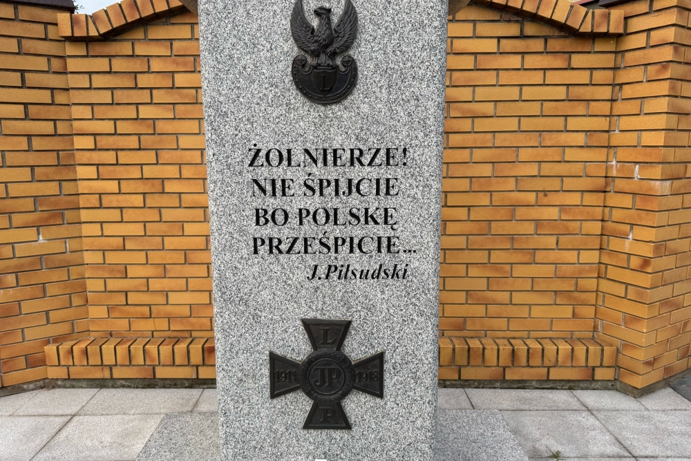 Monument Józef Piłsudski Augustov #3