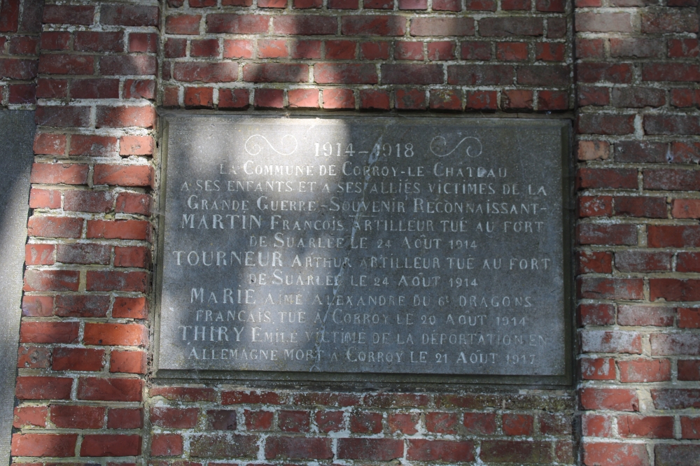 Oorlogsmonument Corroy-le-Château #2